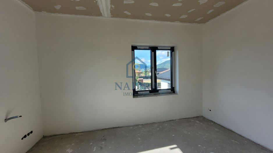 Duplex de vaznzare sat Sasar cartier nou de case spatioase - Poză 7