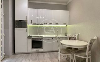 Apartament la casa, de inchiriat cu 3 camere Ultracentral, Oradea - Poză 5