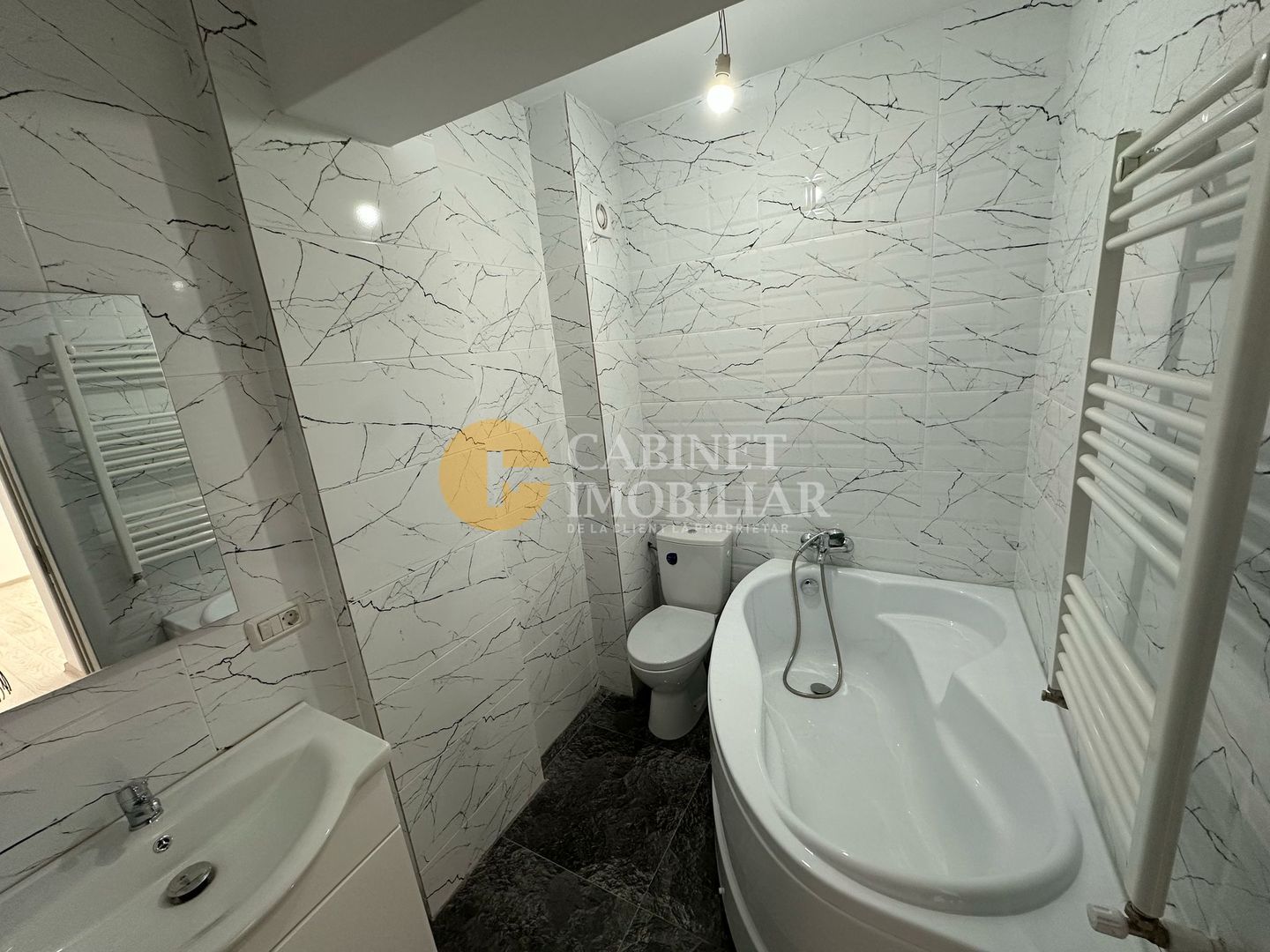 3 CAMERE - BLOC NOU - 2 BAI - LOC DE PARCARE - VALEA LUPULUI - Poză 6