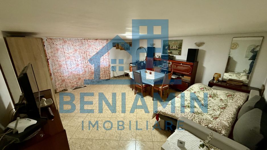 Casa spatioasa - D+P+1+M - 226mp - Bibescu - 1Mai - Poză 1