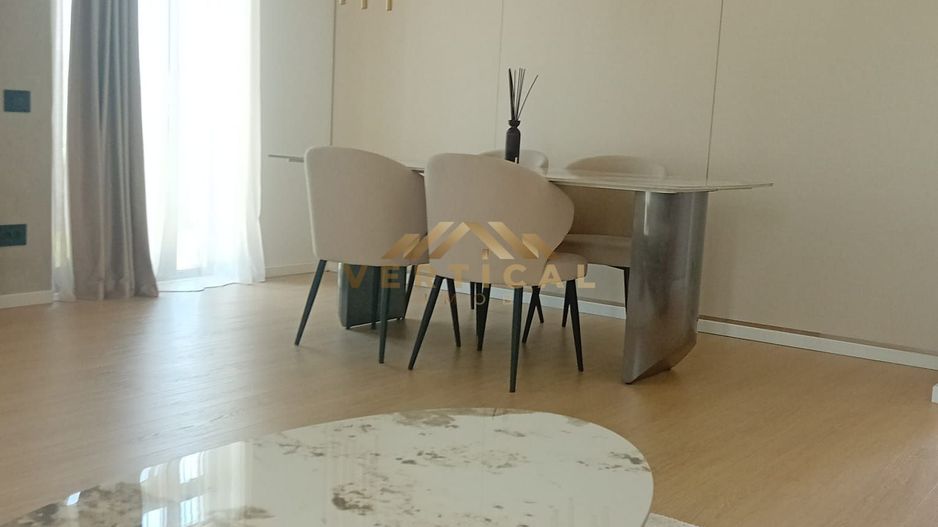 Casa /Vila ultra-moderna- mobilata* de vanzare Berceni /Vidra - Poză 11