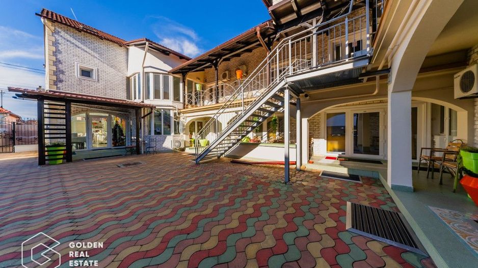 Vilă multifuncțională la cheie situată în Micalaca - Poză 69