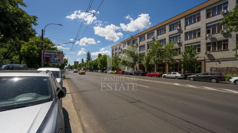 Apartament 2 camere Calea Grivitei P/7 Instalatii schimbate - Poză 13