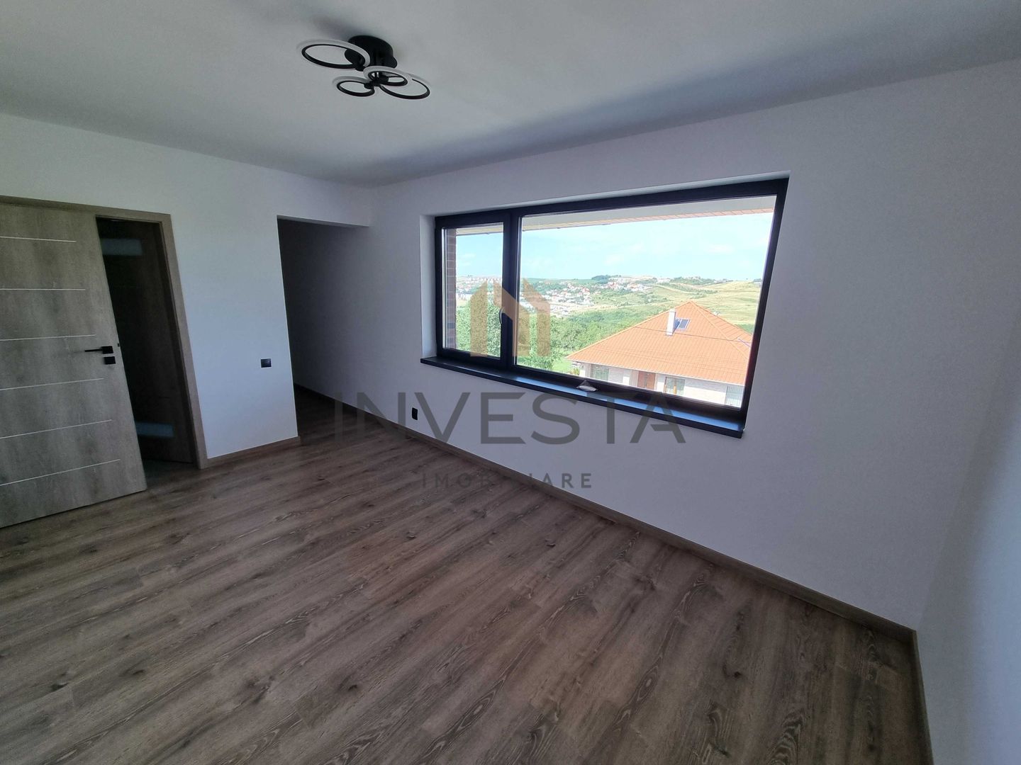 Casa de inchiriat cu curte de aproximativ 400 mp, cartier Borhanci - Poză 7