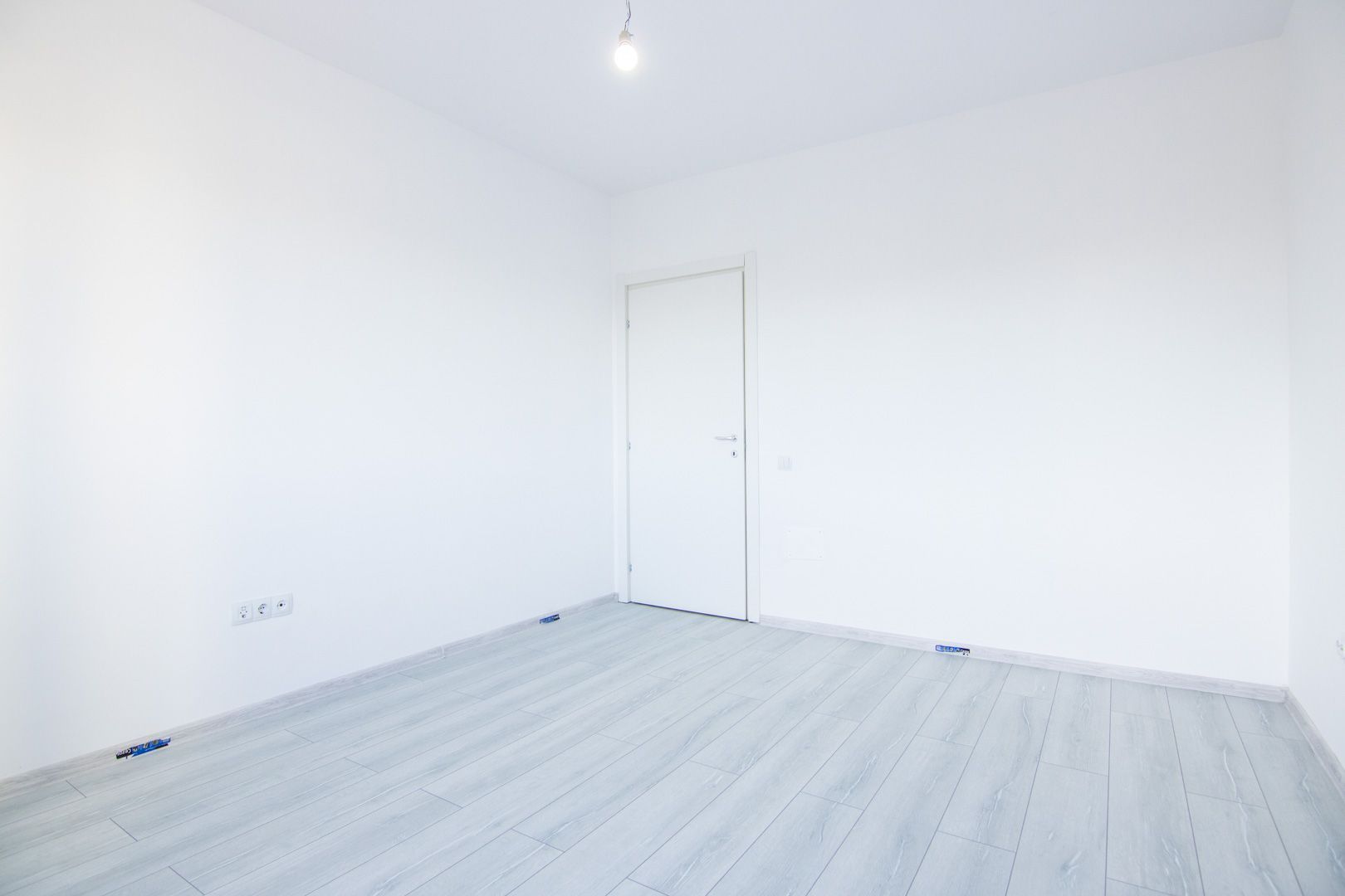 2 camere, 56 mp, etaj 1, BLOC NOU FINALIZAT, str Preciziei - Poză 3