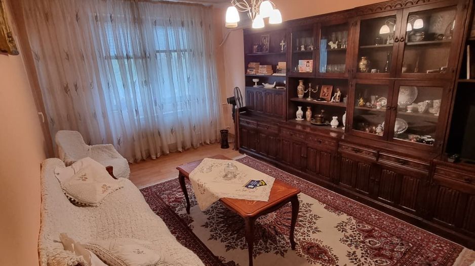 De vanzare apartament 2 camere 56mp, Margeanului/Rahova - Poză 2