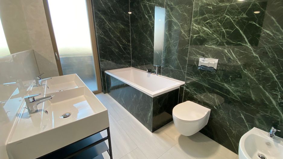 Apartament bloc nou 4 camere - parcare subterana - Poză 18