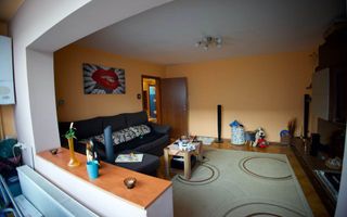 Etaj  2- 3 cam decomandat Bucovinei-Torontalului centrala proprie - Poză 7