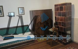 Casa de Vanzare in zona centrala in Geoagiu - Poză 3