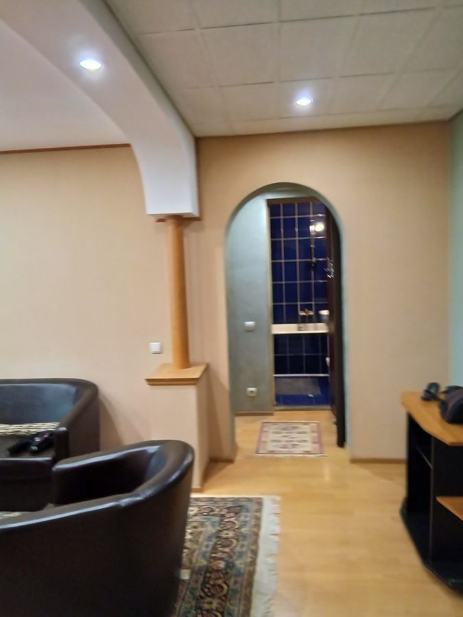 Închiriere apartament 3 camere, 60 mp - Poză 3