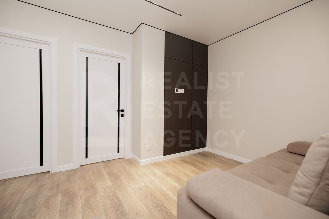 Vânzare, apartament, o cameră, str. Regina Elisabeta, Durlești - Poză 4