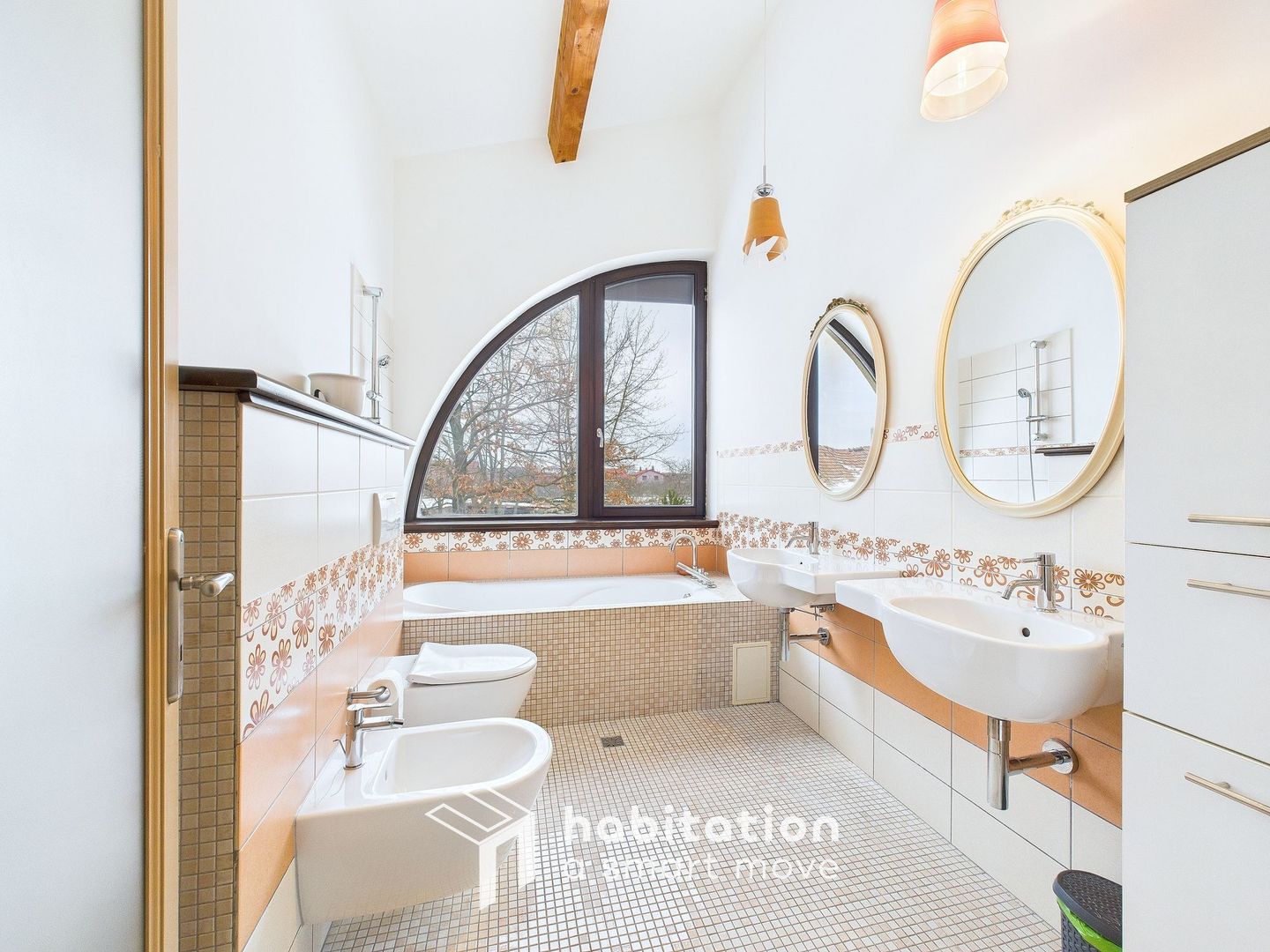 Casă de vis în Giroc – Eleganță clasică, spațiu vast și confortabil - Poză 22