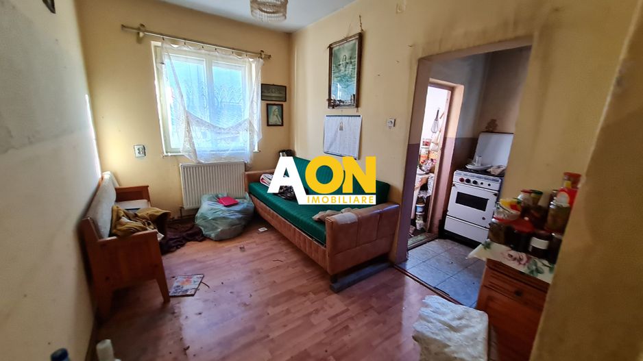 Casa 4 camere, 93 mp Construit, Teren 468 mp, Zona Cetate - Poză 7