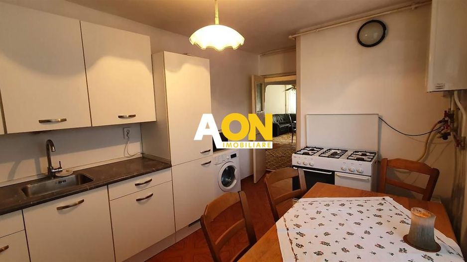 Apartament 4 camere M -uri etaj 1 - Poză 8