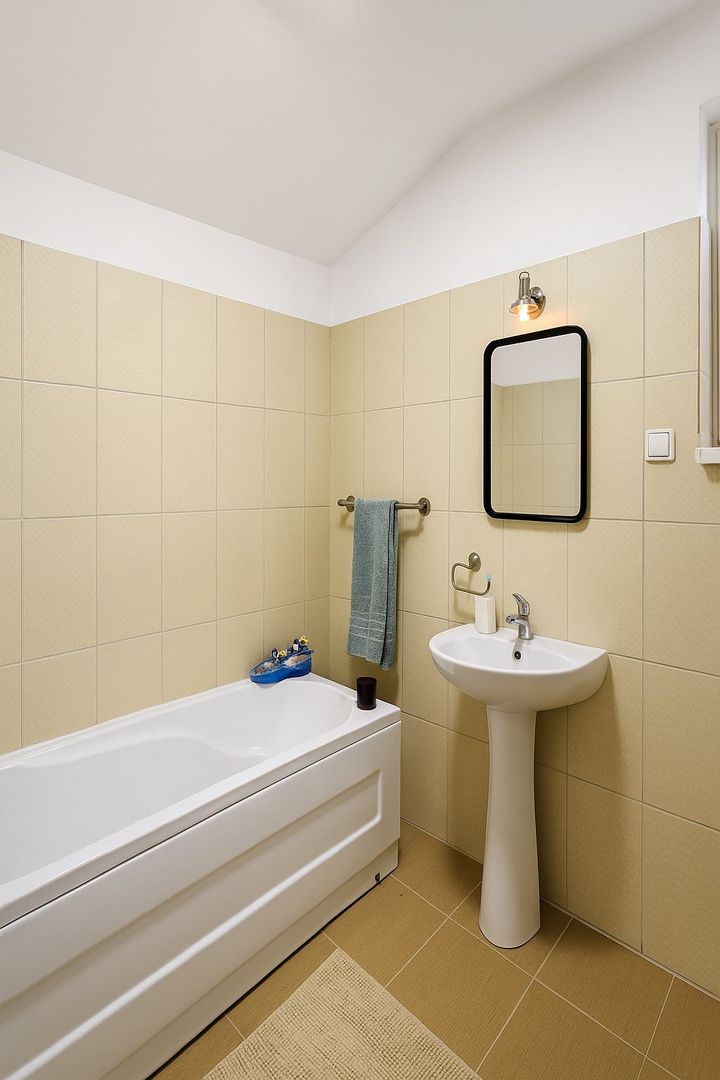 Casă P+1+pod și curte 908 mp – DIRECT PROPRIETAR, Dealul Verde - Poză 10