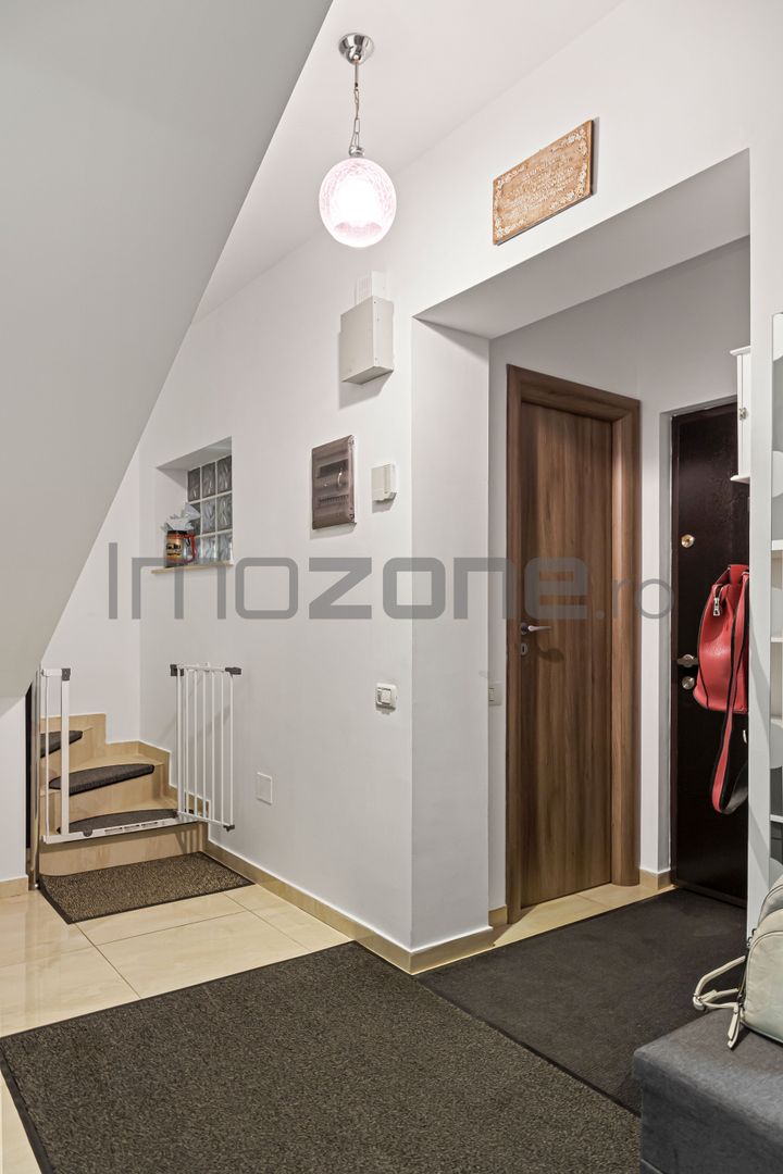 str. Cosmina, metrou Raul Doamnei, Vila, 4 camere, MOBILATA, UTILATA, COMISION 0 - Poză 20