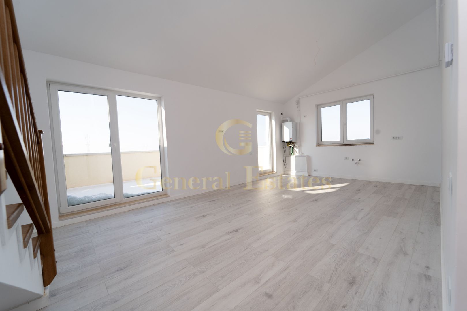 Penthouse cu 3 camere - Poză 4