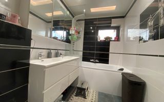 Apartament 3 camere | Curte proprie | 91MP | T. Vladimirescu - Poză 12