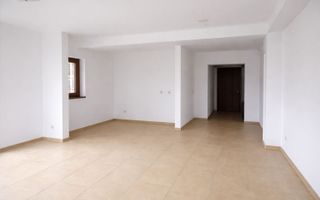 Spatiu comercial central Chisoda, 74 mp - Poză 4