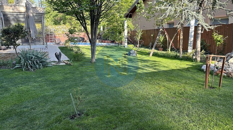 Vila cu piscina British School - Poză 11