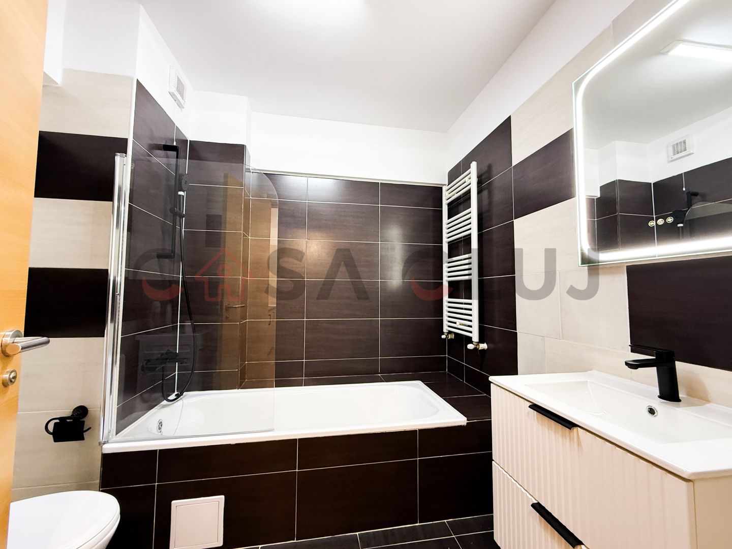 Apartament 2 camere | Etaj 1 | Iulius Mall | Parcare - Poză 4