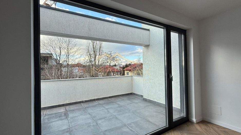 Vilă **6 camere  **451mp // Zona Iancu Nicolae - Poză 20