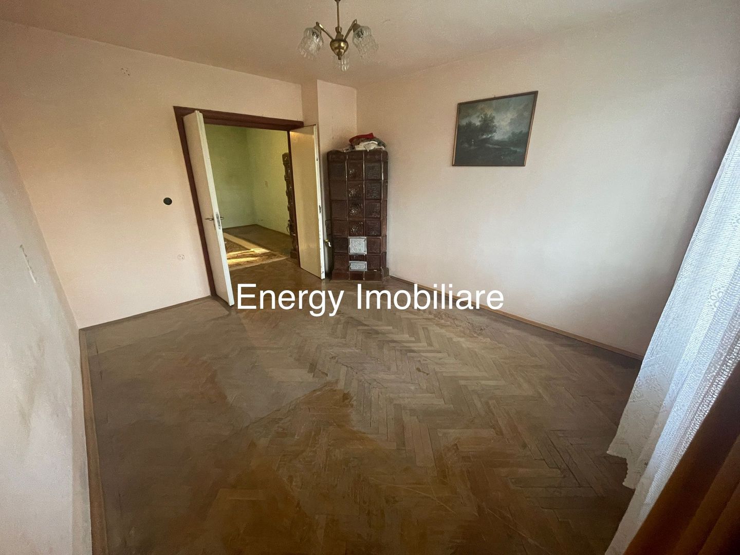 Apartament cu 2 camere, zona Piața Armatei - Poză 1