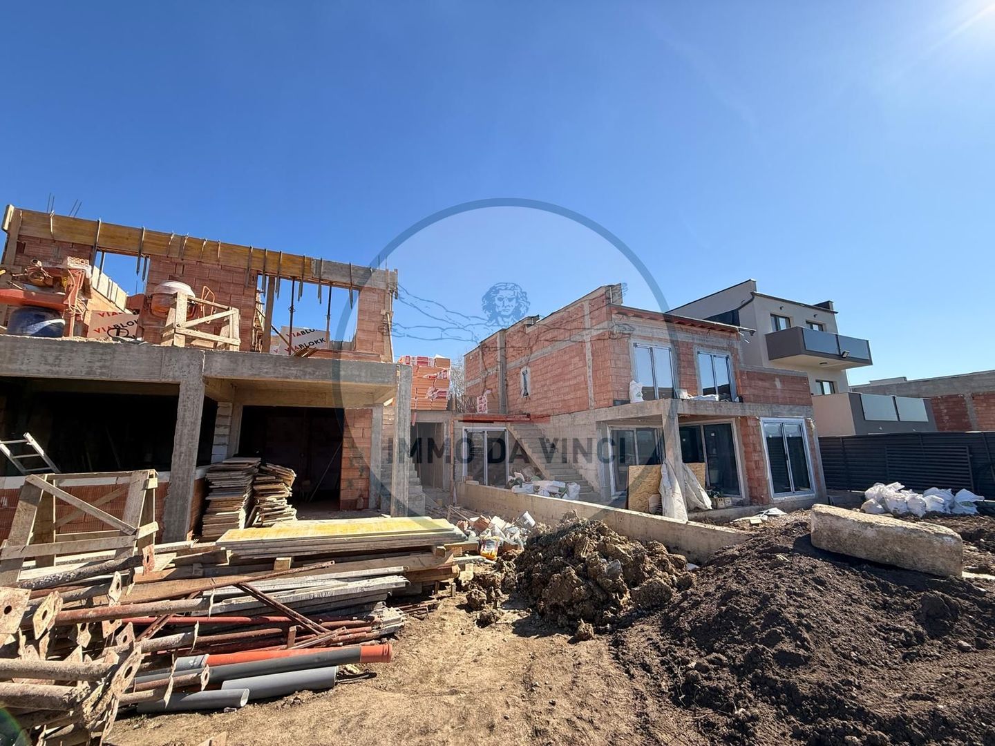 Ultimele 3 disponibile-Casa individuala Zona Auchan Iris - Poză 2