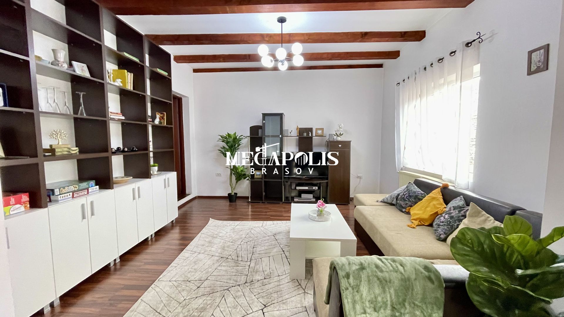 Casă 4 camere | Locație excepțională | Singur în curte | GARAJ - Poză 8