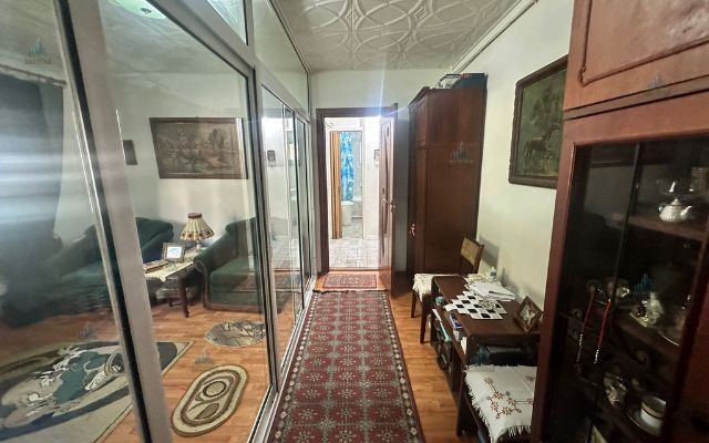 Apartament de vânzare cu 2 camere/scoala nr. 8 - Poză 2