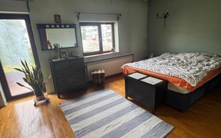 Casa de închiriat 7 camere Sector 4, ideal pentru clinica, gradinita - Poză 35