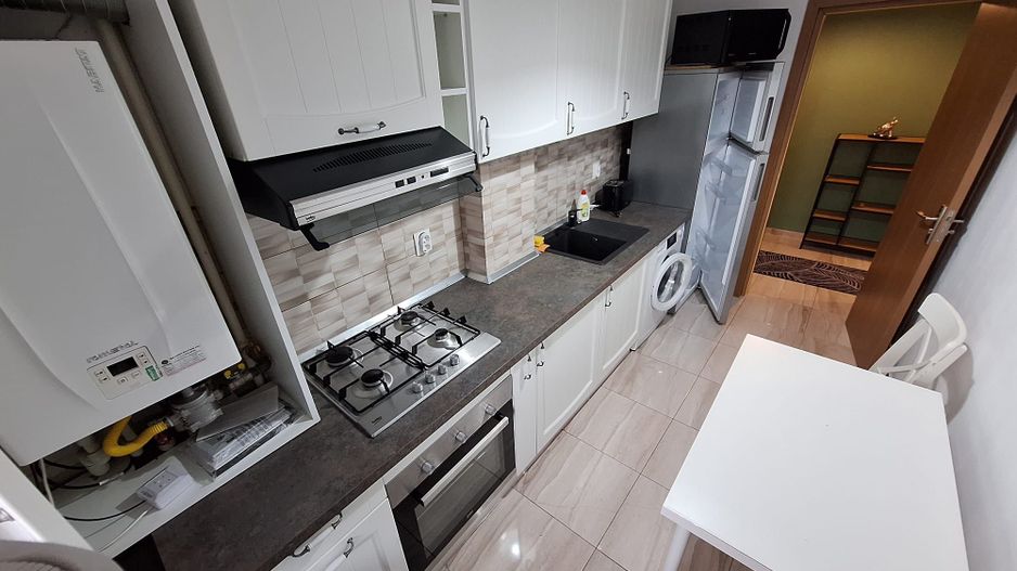 2 camere - DECOMANDAT - Mobilat SI Utilat - Parcare Subterana - Poză 11