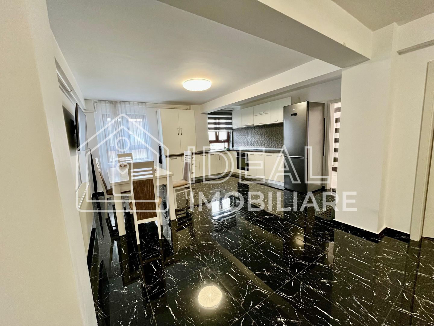 Penthouse de închiriat | Zona Doamna Stanca | 100mpu - Poză 1