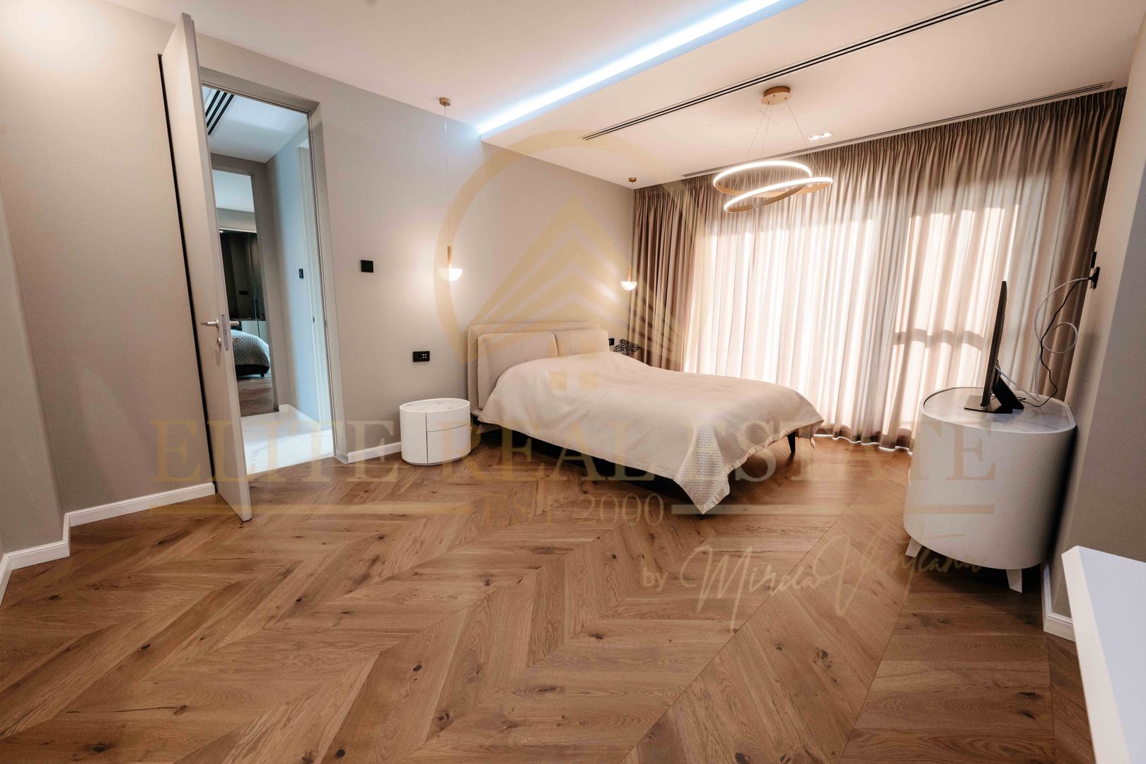 PENTHOUSE UNIC in mijlocul orasului Constanta - Poză 25