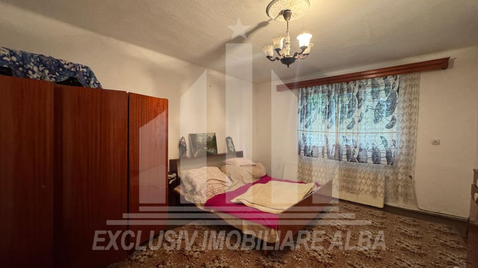 Casa individuala | 200 mp | 2000 mp teren | Petresti - Poză 3