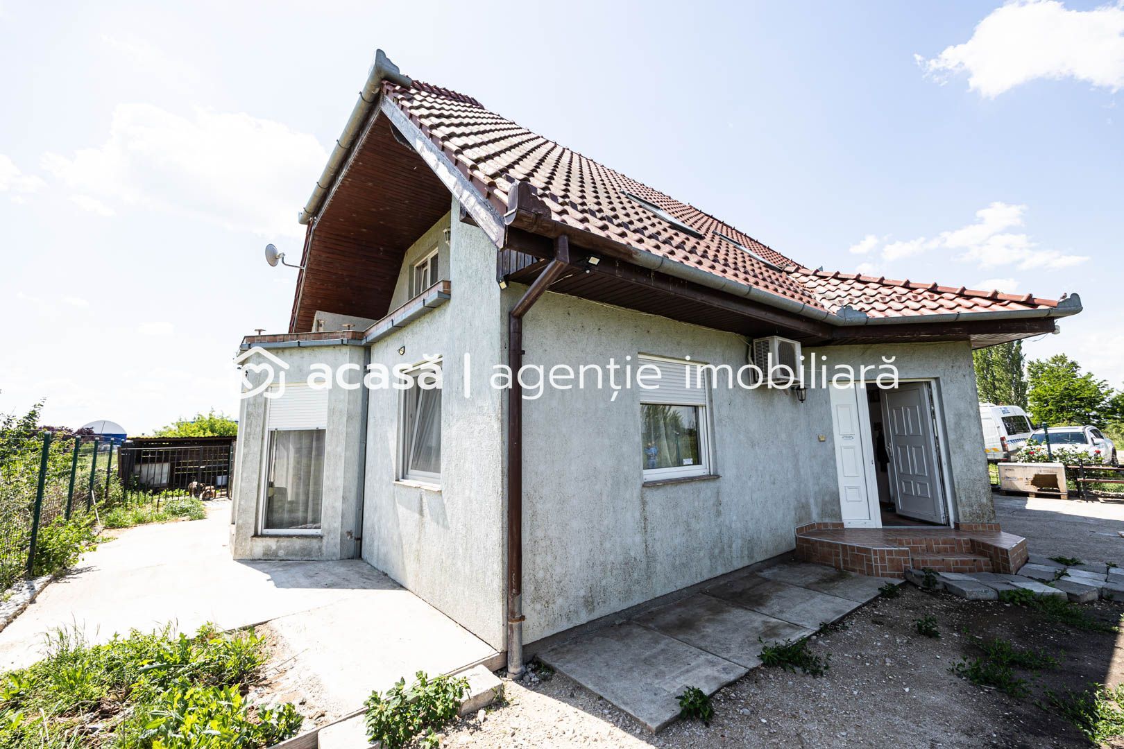 🏡 Visează la casa perfectă în Cartierul de Vest! 🌳 - Poză 3