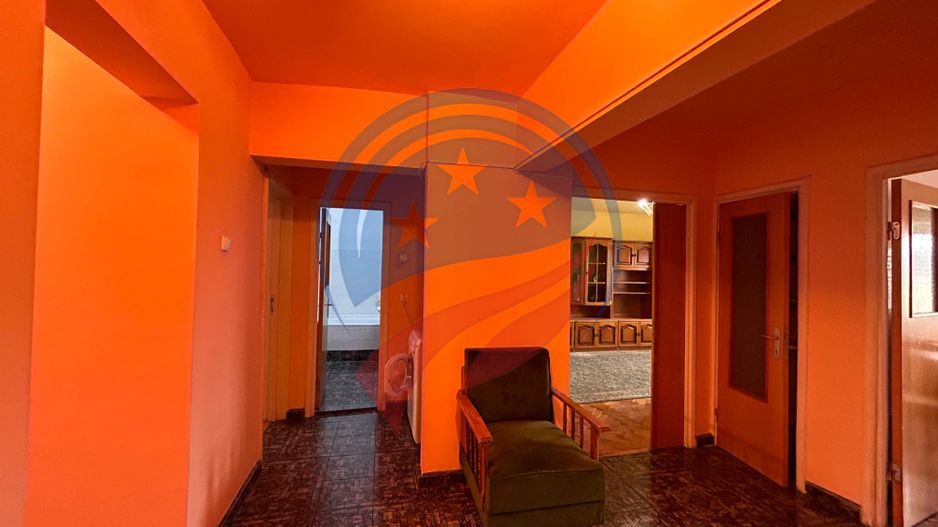 Apartament 3 camere decomandat de inchiriat pe Calea Severinului Craiova - Poză 5