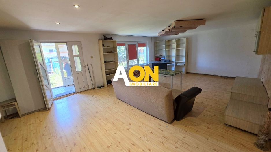 Casa individuala 3 camere, 323 mp teren,  Centru, zona Lipoveni - Poză 7