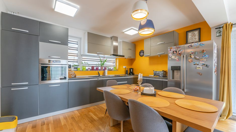 Casa mobilata utilata modern cartier Izvor Tarlungeni Brasov - Poză 5