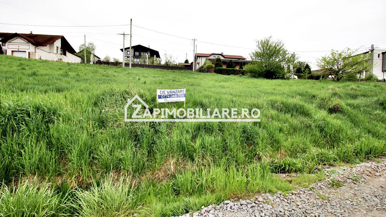 Teren Corunca la sosea cu utilitati 2 parcele de 500mp. - Poză 3