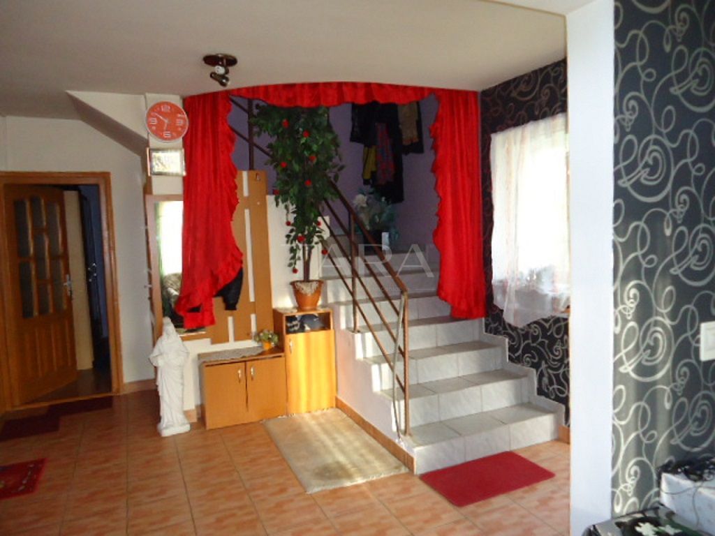 Casă / Vilă de vânzare in Floresti - Poză 8