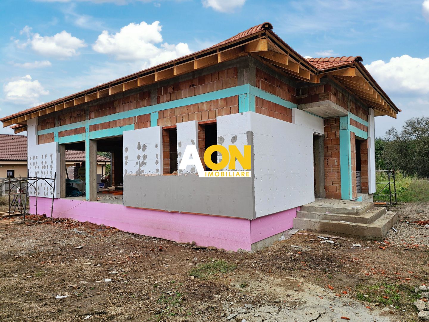 Casa nouă 123 mp utili, semifinisată, 535 mp teren, pod mansardabil - Poză 1