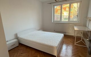 3 camere de inchiriat in zona Platinia - Poză 4