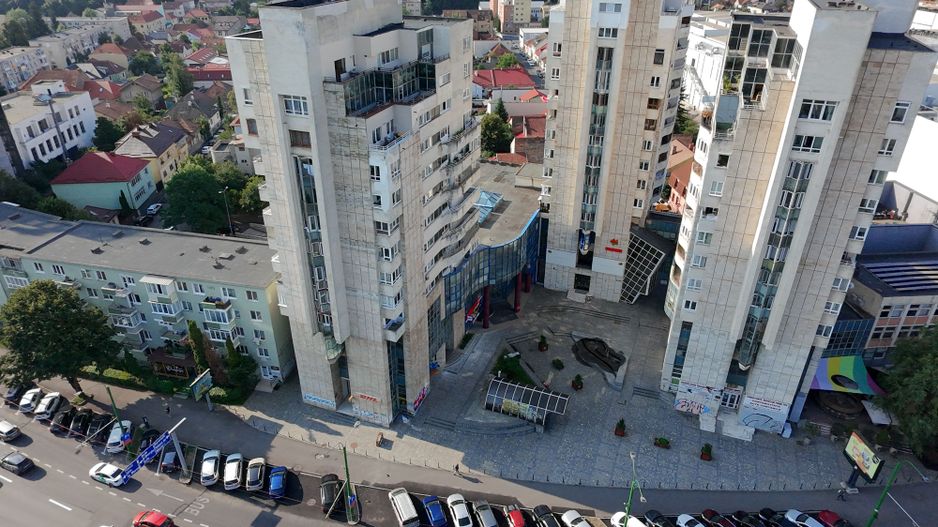 Spațiu comercial 493 mp utili | Locație centrală | Vizibilitate excelentă | - Poză 5