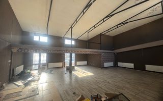 Spațiu generos, 600 mp, cu multiple utilizări - Poză 3