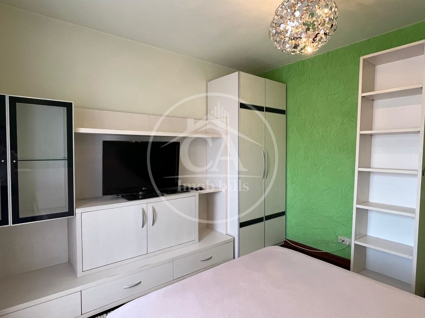 Apartament cu 3 camere de inchiriat în zona Decebal, Oradea - Poză 3