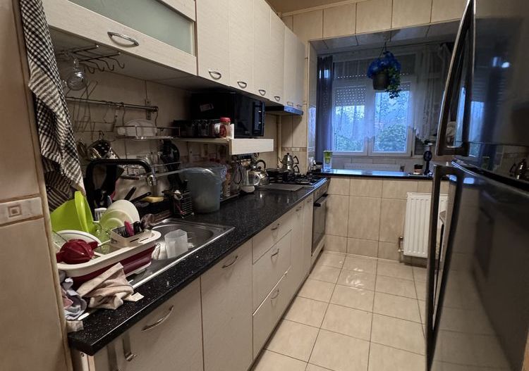 Apartament  Luminos 2 camere.  Zona Emil Racovita. - Poză 3