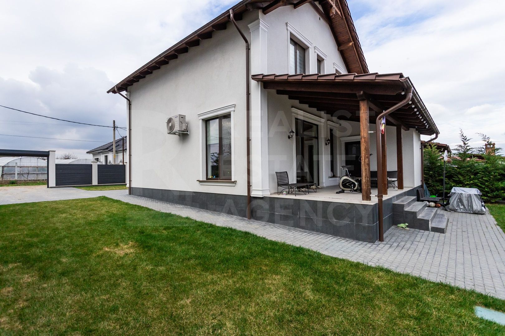 Vânzare, casă, 4 camere, str. Caiselor, Trușeni - Poză 2