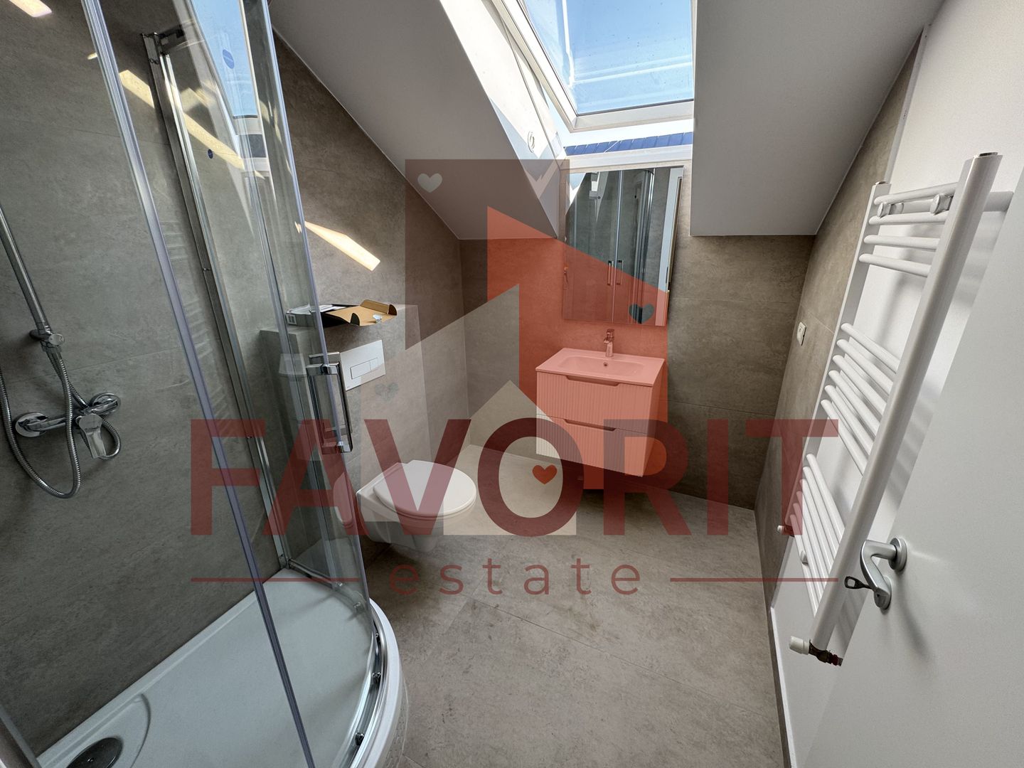 Disponibil imediat. 1 loc de parcare in CF. TVA 21% inclus. - Poză 14