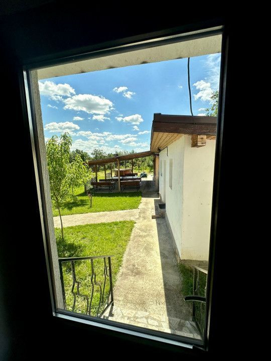 Pensiune de vânzare în Bobu, Scoarța - sau schimb cu apartament Timisoara  - Poză 28